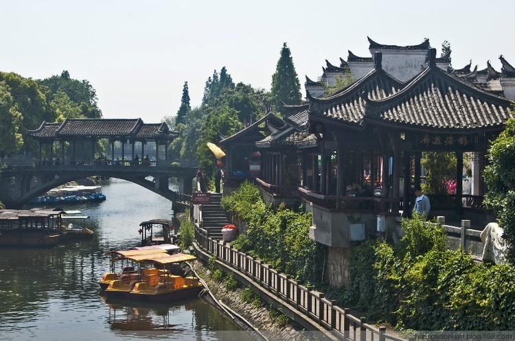 武磊飞抵上海深夜晒照：为国，为家，武磊是如何为国争光的？游戏画面